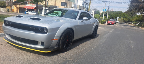 Dodge Challenger 6.2 Srt Hellc At