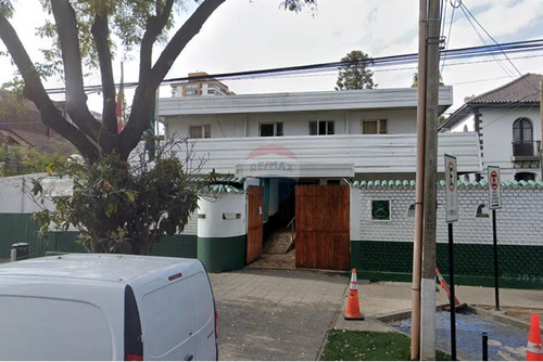 Renovado Departamento 2d+2d Providencia