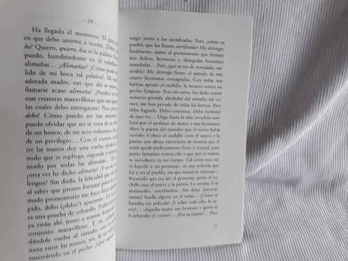 Imagen 8 de 8 de Adios A Mama Reinaldo Arenas Ediciones Universal 1996