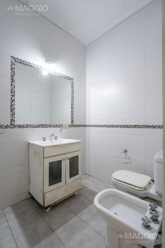Casa 4 Ambientes En Alquiler Ramos Mejia