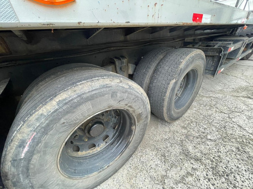 Vw 24-280 Ano 2013 Com Plataforma De 9,0m