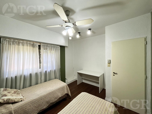 Venta Casa Con Parque Y Piscina- Parque Leloir