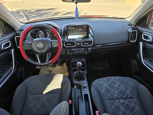 Dongfeng AX4 1.6 Luxury Mt5
