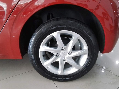 Peugeot 208 1.6 ACTIVE PACK 16V FLEX 4P AUTOMÁTICO