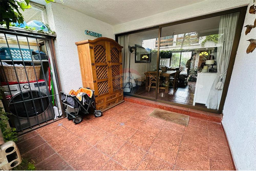 Casa En Venta Limite Providencia - Ñuñoa