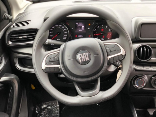 Imagem 8 de 11 de Fiat Argo Completo