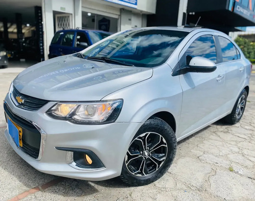 Chevrolet Sonic 1.6 Lt 4 p Mecánica