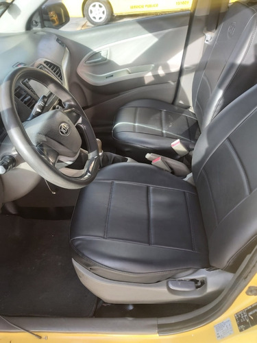 Imagen 2 de 25 de Taxi Kia Picanto Modelo 2015