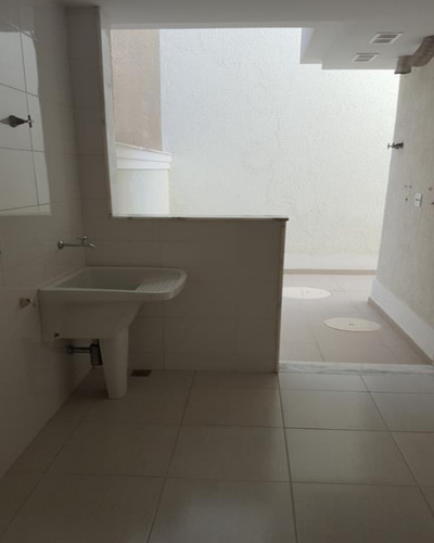 Imagem 10 de 30 de Casa - 1246 - 32831653