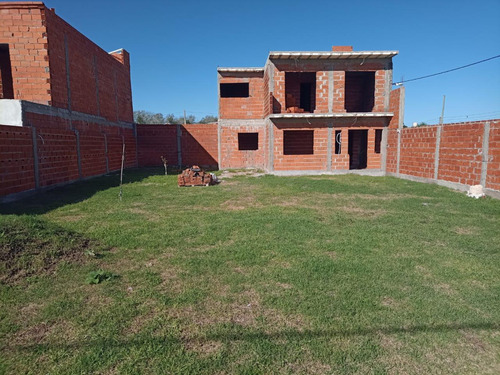 Casa Terreno Propio Con Escritura Maximo Paz Cañuelas