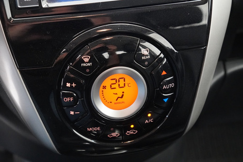 Nissan Versa 1.6 16V FLEXSTART SL 4P XTRONIC