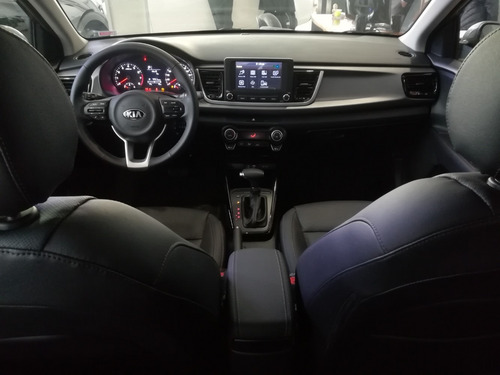 Imagen 15 de 21 de Kia Rio 2022 Sx At