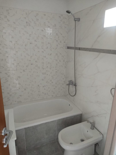 Imagen 7 de 12 de Departamento 2 Ambientes A Estrenar