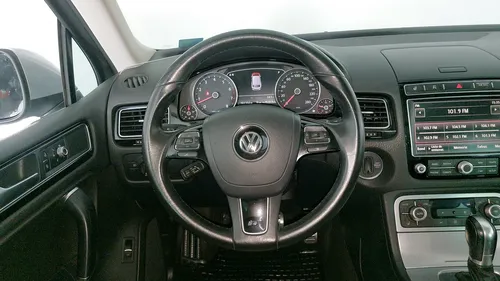 Volkswagen Touareg 4.2 V8 R-LINE