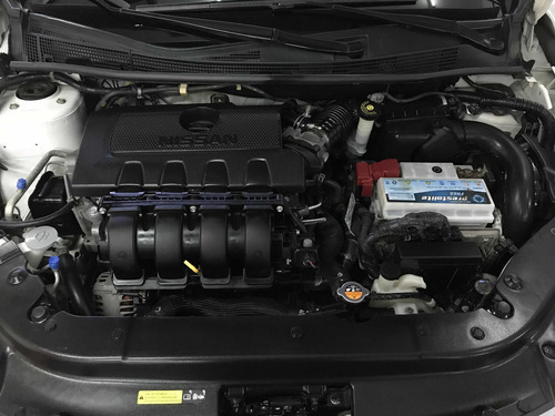 Nissan Sentra 2.0 Sr Cvt 2016
