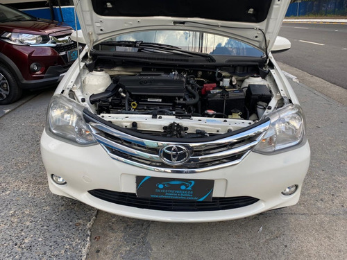 Toyota Etios Sedan X 1.5 16v 4p - 2016-2017