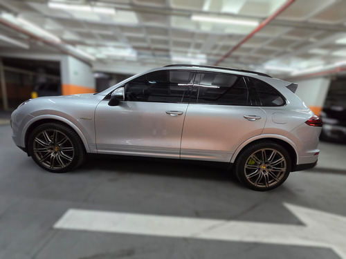 Porsche Cayenne CAYENNE PLATINUM ED. 3.0 (HÍBRIDO)