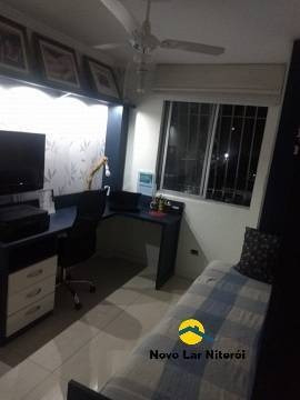 Imagem 8 de 15 de Excelente Apartamento De 2 Quartos Com Vaga No Fonseca. - 422