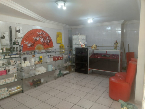 Vende-se Loja Comercial Em Venda Nova