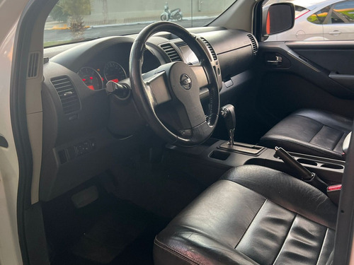 Nissan Frontier 2.5 SV ATTACK 4X4 CD TURBO ELETRONIC DIESEL 4P AUTOMĂTICO