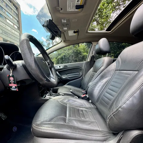 Ford Fiesta 1.6 Hatchback Titanium