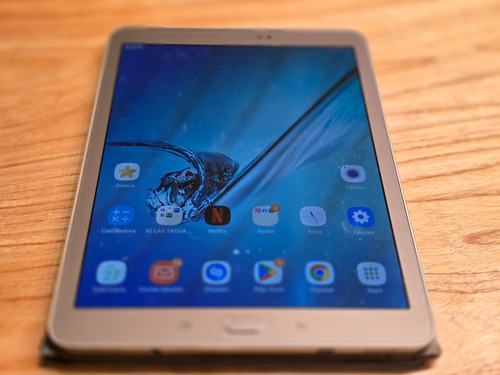 Samsung Galaxy Tab S2 9.7 - 3gb Ram, 32gb Almacenamiento Dorado (Usado)
