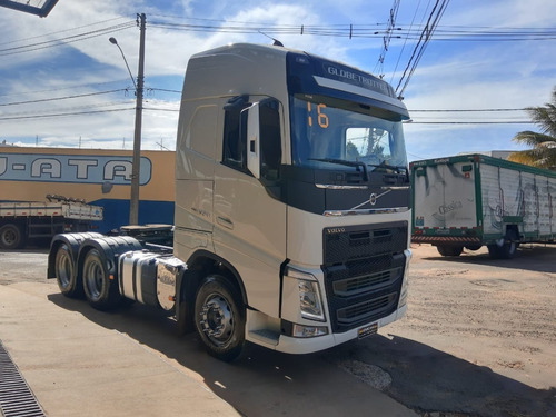Imagem 3 de 14 de Fh 460 I.shift 6x2t 2016 Completo