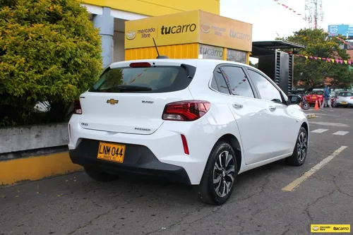 Chevrolet Onix 1.0 PREMIER HATCHBACK AT