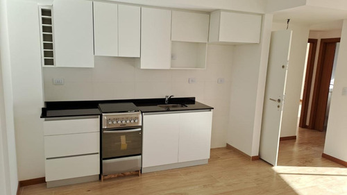 Imagen 5 de 12 de Departamento 2 Ambientes A Estrenar Piso 14 Edificio De Categoría - Barrio Norte