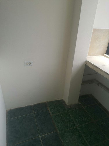 Departamento De 4 Habitaciones, Vendo O Cambio