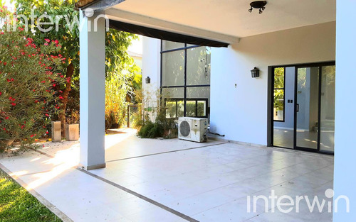 Casa - 6 Ambientes - Villa Olivos - Garín - Venta