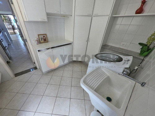 Sobrado Com 04 Dormitórios E 480m² No Sumaré - Caraguatatuba - Sp - So0138