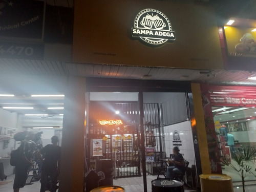 Imagem 11 de 12 de Vende-se Adega Completa Vila Ema