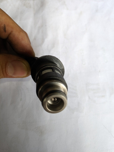 Imagen 2 de 3 de Inyector Nissan Sentra Ga16 B16 Nuevo
