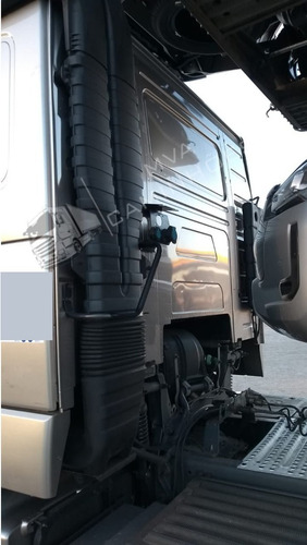 Imagem 8 de 12 de Caminhão Volvo Fh 460 6x2 T