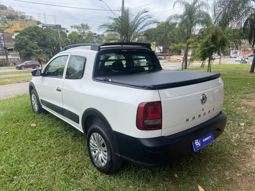 Volkswagen Saveiro 1.6 Robust Cab. Dupla 16v Total Flex 2p