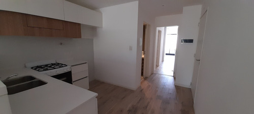 Imagen 7 de 13 de Depto 2 Amb A Estrenar C/dormitorio En Suite Y Balcón