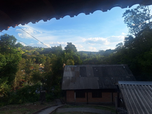 Chale Com Vista P Cachoeira, Com 2 Dormitórios Em Camping Ca
