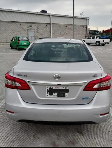 Nissan Sentra 1.8 Advance Mt