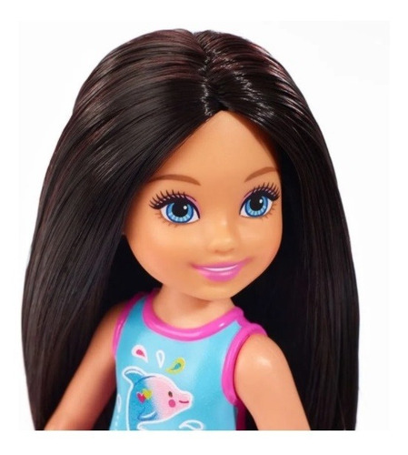 Imagem 9 de 12 de Kit Com 04 Bonecas Chelsea Praia - Barbie Ms
