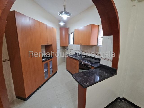 Apartamento En Venta Sabana Grande Agua Constante