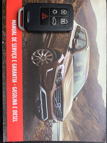 Volvo Xc60 2.4 D5 Momentum Diesel Awd 4p Automático