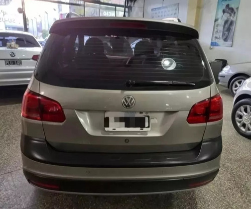 Volkswagen Suran Cross 1.6 Highline 101cv