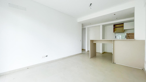 Departamento 2 Ambientes Alquiler - Florida Mitre/este