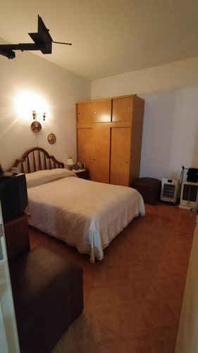 Imagen 14 de 17 de Casa / Lote Para Actualizar - Excelente Ubicacion.