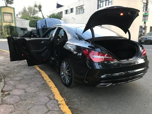 Mercedes-Benz Clase CLA 2.0 250 Cgi Sport At