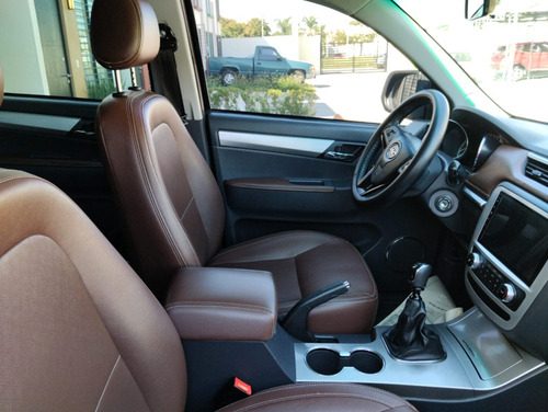 Jac Frison 2.0 Turbo Gasolina