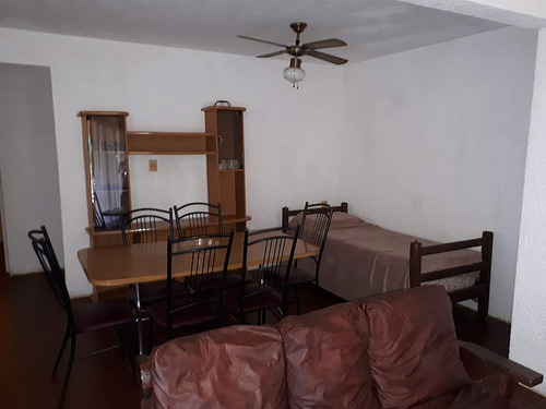 A Tres Cuadras De La Playa Dueño Alquila Casas Y Apartamentos En Piriápolis En La Rambla Frente Al Mar 5000 Pesos El Fin De Semana