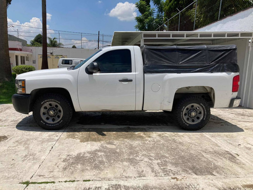 Imagen 3 de 9 de Chevrolet Silverado D Silverado 1500 5vel Cab Reg 4x2 Mt