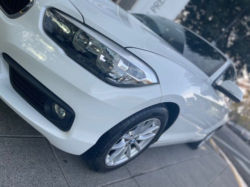 Imagen 7 de 15 de Gd Motors Bmw 120i Active 5 P. Año 2016